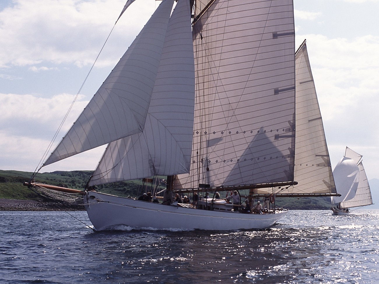 Yacht KENTRA, Fife & Co CHARTERWORLD Luxury Superyacht Charters